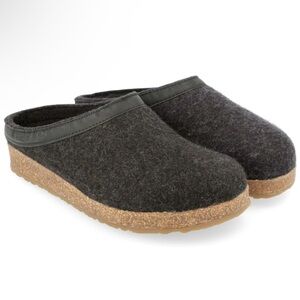 Haflinger Black Wool Slippers